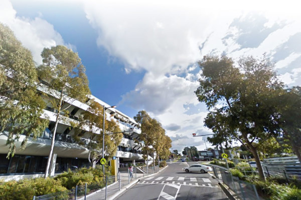 Trường Cao Đẳng Deakin College - Victoria, Úc